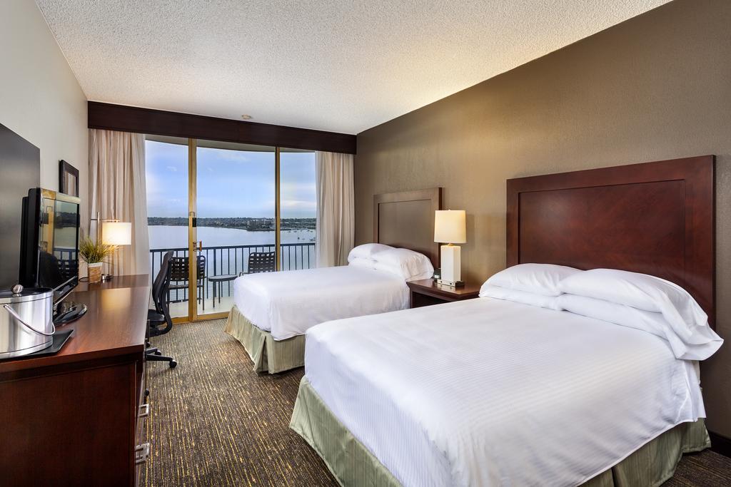 2 Double Beds Premium Room Bay View Non-Smoking